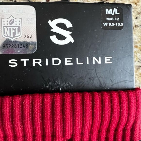 NWT Atlanta Falcons NFL Logo Crew Socks Black and Red 2 Pair Bundle Size L - Picture 3 of 4